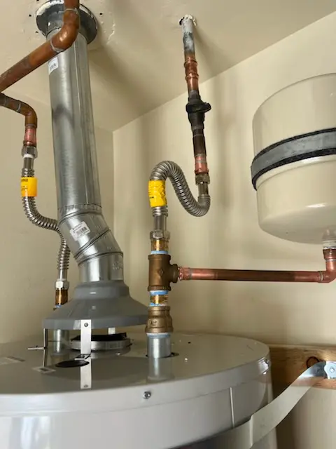 Water heater installation and plumbing repair in Lemont